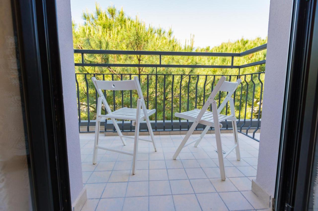 Hotel Altamarea Misano Adriatico Exteriör bild