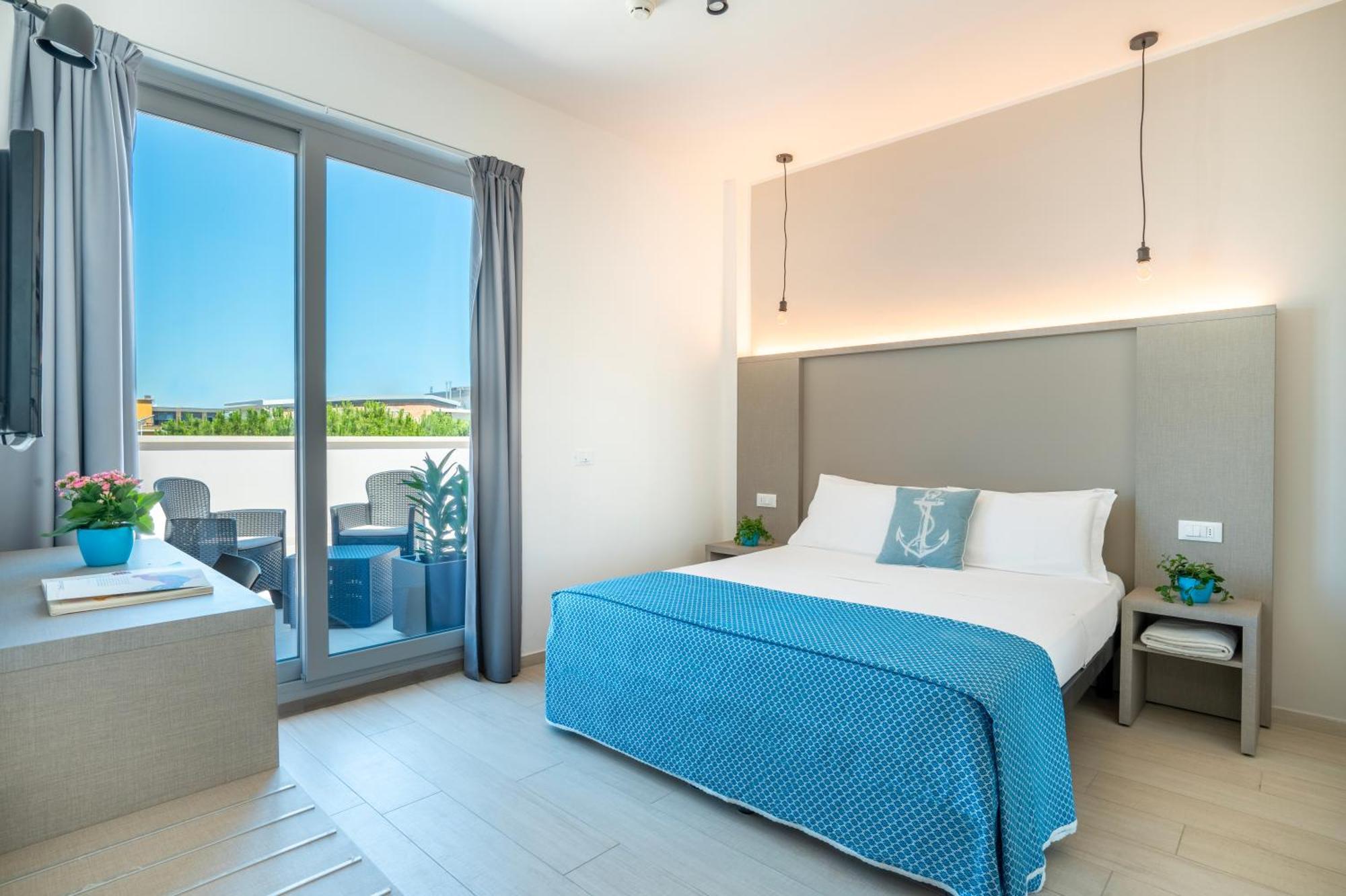 Hotel Altamarea Misano Adriatico Exteriör bild
